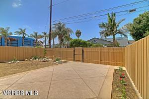 159 S Hayes Avenue, Oxnard CA: https://media.crmls.org/mediaz/da7fa1d3-f2cc-4edc-88c2-d344123ed83a.jpg