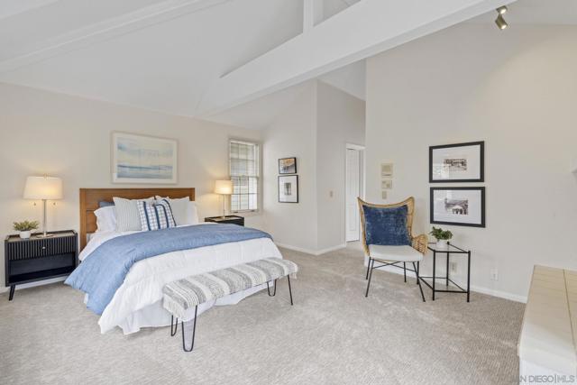 717 C Ave, Coronado CA: https://media.crmls.org/mediaz/da81076f-07f8-4b79-b043-6698837fce56.jpg