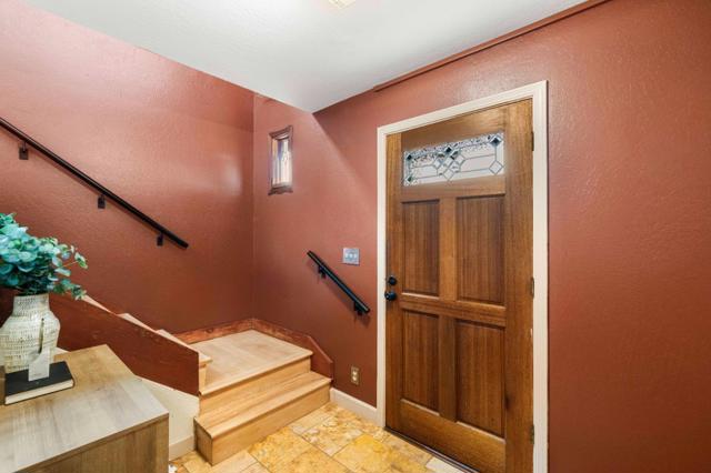 855 San Ramon Avenue, Moss Beach CA: https://media.crmls.org/mediaz/da82ee4a-b6cb-404b-a82f-90d2f7e13c4d.jpg