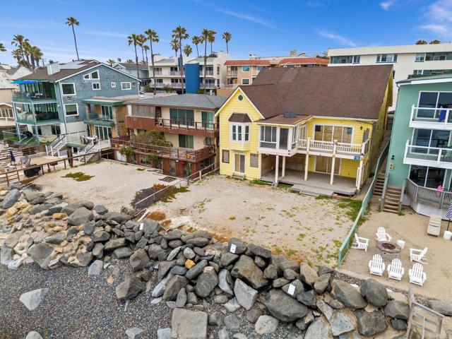1121 S Pacific Street, Oceanside CA: https://media.crmls.org/mediaz/da82ee94-ef4c-471c-9f6d-eca1757f281d.jpg