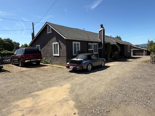 15355 Monterey Street, Morgan Hill CA: https://media.crmls.org/mediaz/da83cdb0-ecd2-48e7-8f70-6fcde85e321f.jpg