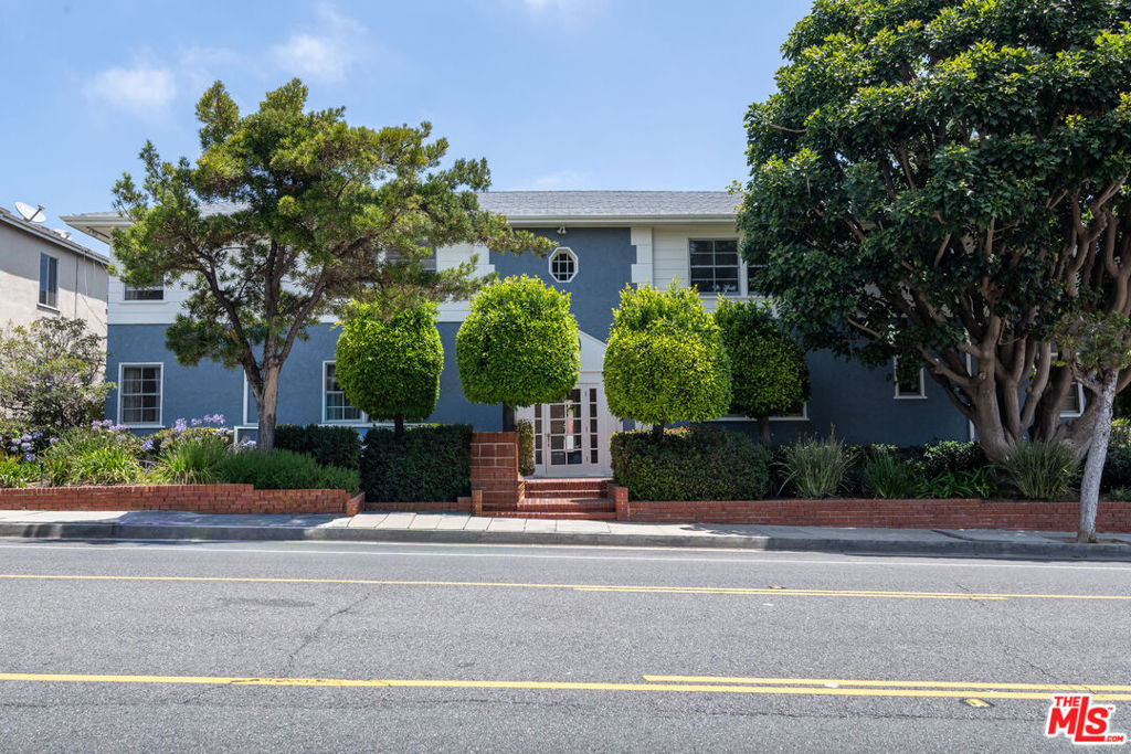1133 26TH Street #A