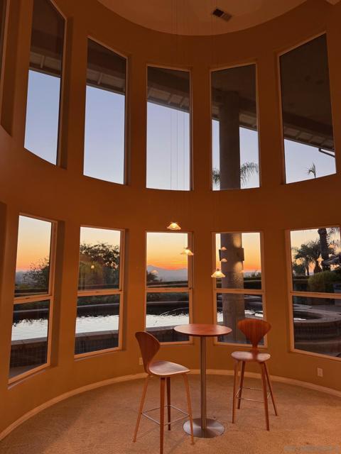 836 Camelot Pkwy, El Cajon CA: https://media.crmls.org/mediaz/da85ec41-3c80-4db1-9b11-6b2605272e0e.jpg