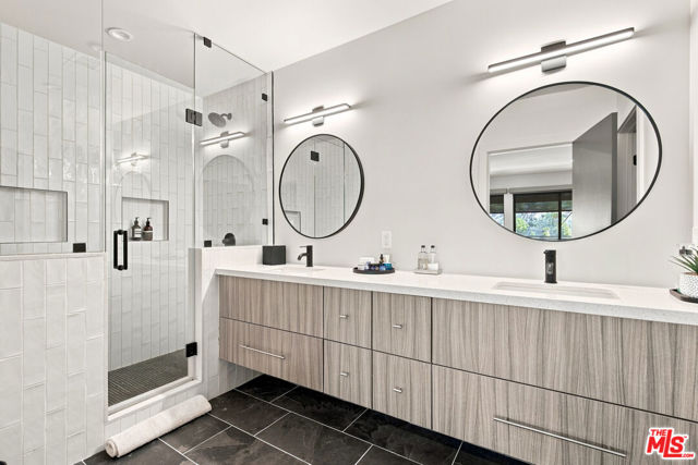 3 Bed Home for Sale in Los Angeles, California