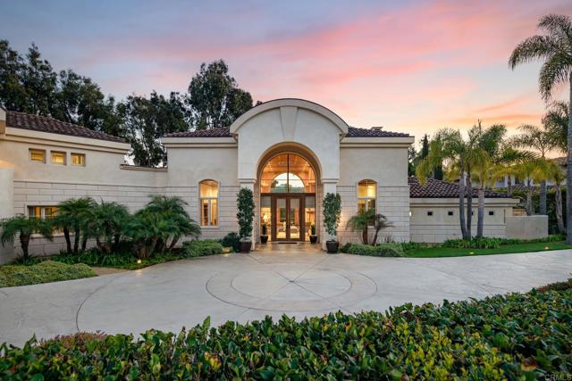 14479 Emerald Lane, Rancho Santa Fe CA: https://media.crmls.org/mediaz/da86d631-e1db-4a59-8655-1d22abc68eff.jpg