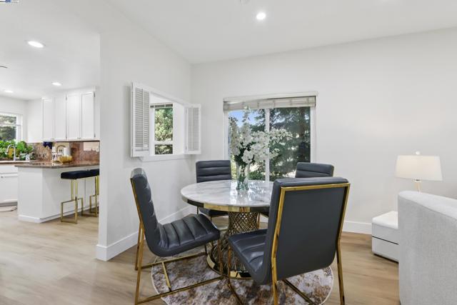 963 La Mesa Ter, Sunnyvale CA: https://media.crmls.org/mediaz/da870070-5fa7-4f7b-995f-b10a2e5f19de.jpg