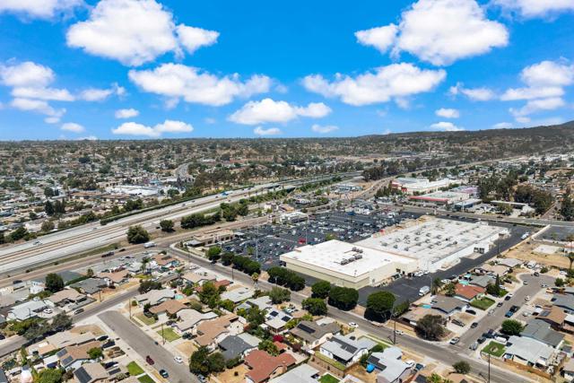 Detail Gallery Image 8 of 29 For 8739 Saint George St, Spring Valley,  CA 91977 - 3 Beds | 2 Baths
