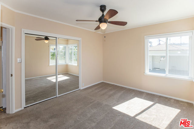11750 Tennessee Avenue, Los Angeles CA: https://media.crmls.org/mediaz/da873030-343c-4b72-8aed-9b1209584c04.jpg