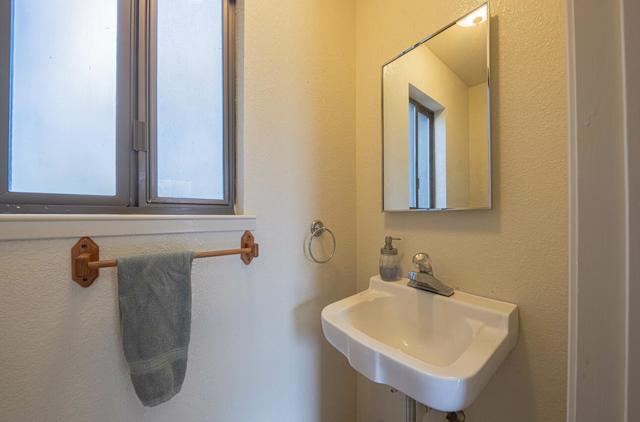 9066 Coker Road, Salinas CA: https://media.crmls.org/mediaz/da89233d-3110-404d-b901-db2bc334f441.jpg