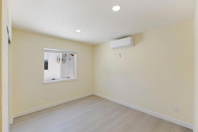 264 N 34th Street, San Jose CA: https://media.crmls.org/mediaz/da893b1c-cc7a-4846-b466-62461c0e191c.jpg