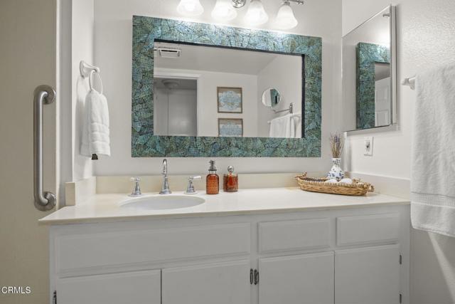 644 Thoreau Lane, Ventura CA: https://media.crmls.org/mediaz/da8a2a29-a0c4-4002-9ab7-6bc12dd25e20.jpg