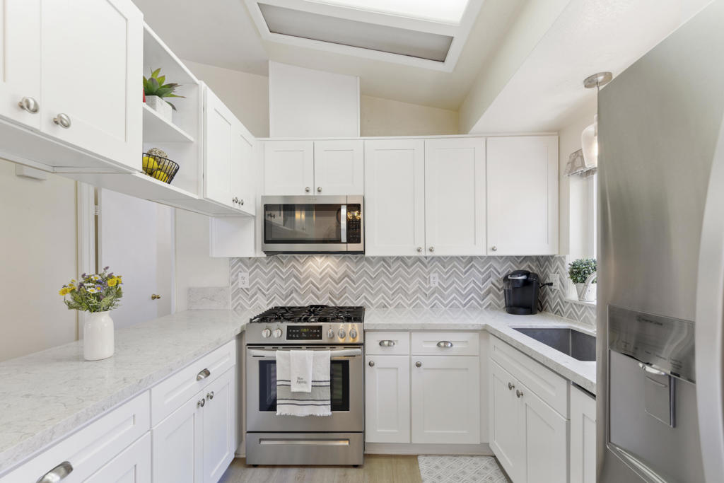 MLS #219136936PS image #6