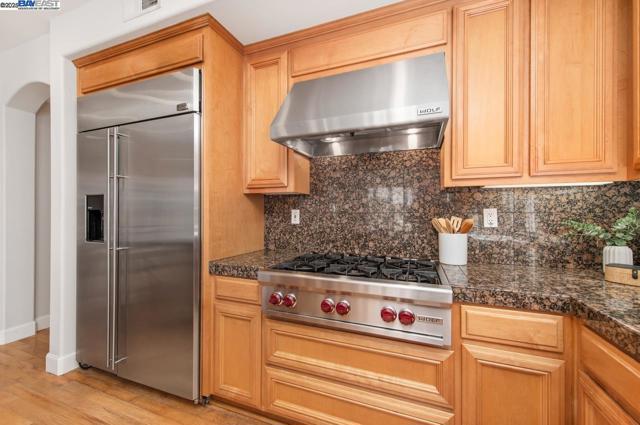 5640 Carnegie Way, Livermore CA: https://media.crmls.org/mediaz/da8a5ea8-9b85-4caa-b64a-9aeb16001fab.jpg