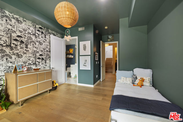 Image 28 of 57 For 2671 Astral Drive