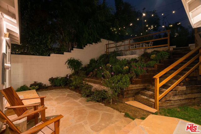 4405 Springdale Drive, Los Angeles CA: https://media.crmls.org/mediaz/da8b1beb-501b-4d87-af69-5be367e6005a.jpg