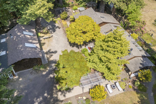 32450 32450 Simpson Lane, Fort Bragg CA: https://media.crmls.org/mediaz/da8bfb44-d15d-42cf-a36c-4a06abb8b8d7.jpg