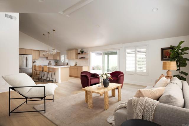 Detail Gallery Image 13 of 39 For 324 Avenida De Las Rosas, Encinitas,  CA 92024 - 4 Beds | 2/1 Baths