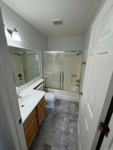 Detail Gallery Image 10 of 14 For 3580 Sunset Ln, San Diego,  CA 92173 - 2 Beds | 2 Baths