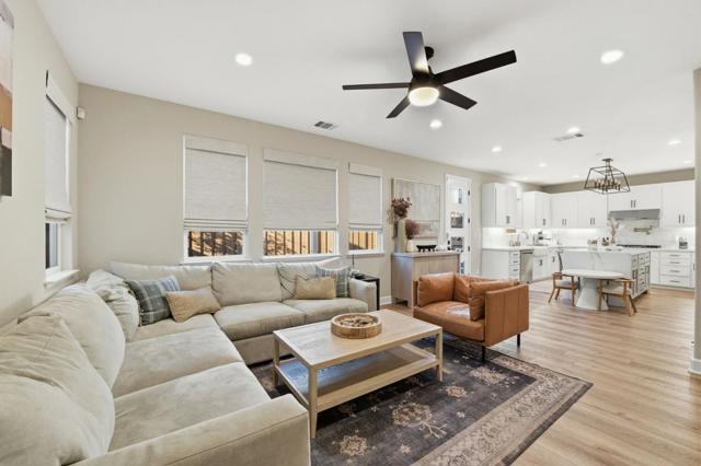 17725 Calle Mazatan, Morgan Hill CA: https://media.crmls.org/mediaz/da907dbf-9f9d-4698-8d0a-9cba17f72c26.jpg