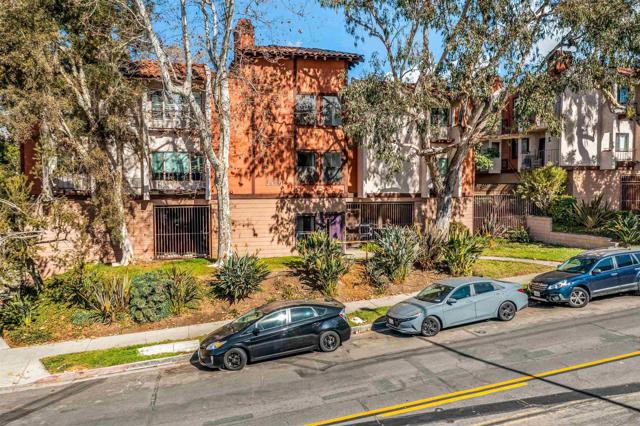 2950 Broadway Unit 24, San Diego, California 92102, 2 Bedrooms Bedrooms, ,1 BathroomBathrooms,Condominium,For Sale,Broadway Unit 24,250016956SD