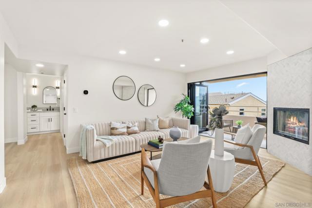 Image 5 of 25 For 5726 La Jolla Blv  206