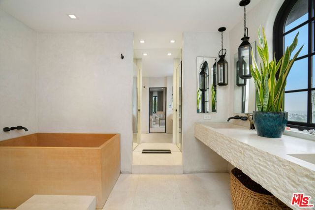 Image 13 of 18 For 7939 Hillside Avenue