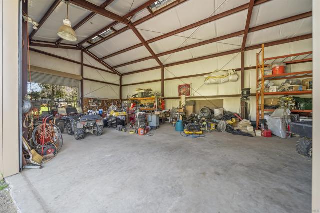 2464 Wynola Rd, Julian CA: https://media.crmls.org/mediaz/da9531f8-efa8-49d2-bd50-471cbc0a5a10.jpg