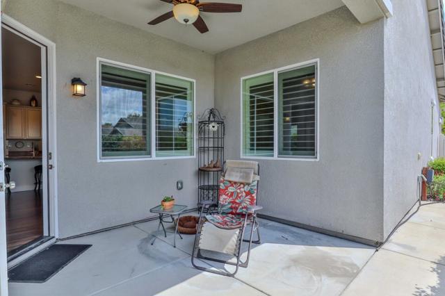 2671 Glen Echo Lane, Manteca CA: https://media.crmls.org/mediaz/da9571da-b89c-47d1-98e9-5075a1bb218c.jpg