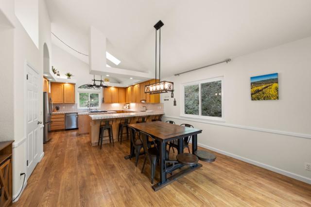 2655 San Juan Canyon Road, San Juan Bautista CA: https://media.crmls.org/mediaz/da9584e4-85bc-4952-8eae-359a1c03edad.jpg