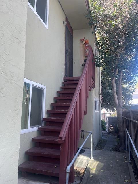 2922 Otis Street, Berkeley CA: https://media.crmls.org/mediaz/da97c8e7-a786-418b-aa69-bf74d4677a59.jpg