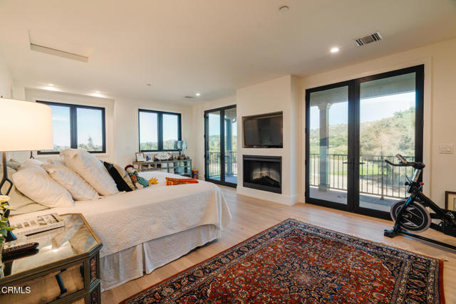 Detail Gallery Image 23 of 75 For 11666 Santa Rosa Rd, Camarillo,  CA 93012 - 10 Beds | 4/2 Baths