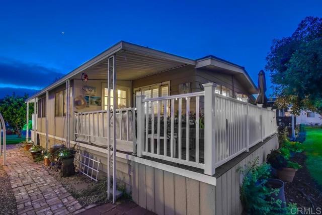 Detail Gallery Image 7 of 59 For 276 N El Camino Real #247,  Oceanside,  CA 92058 - 2 Beds | 2 Baths