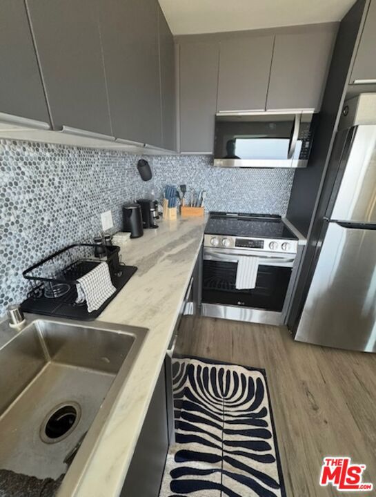 1433 Silvius Avenue, San Pedro CA: https://media.crmls.org/mediaz/da99b8d9-4ea0-4f93-a3a1-c228d8b8cf22.jpg