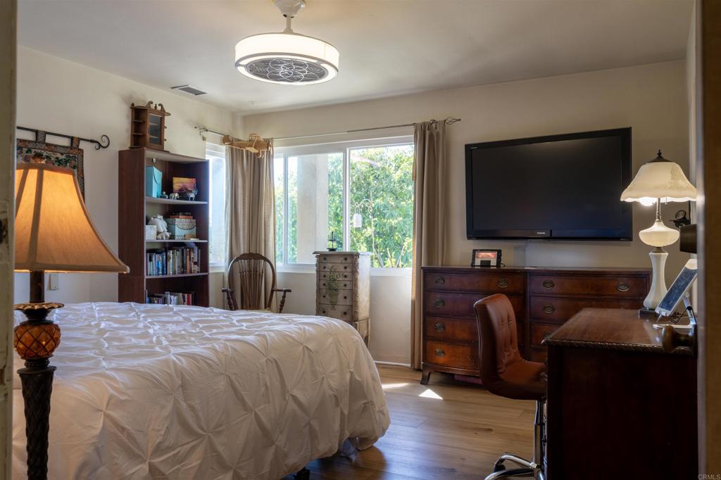 969 Viletta Drive - photo 17