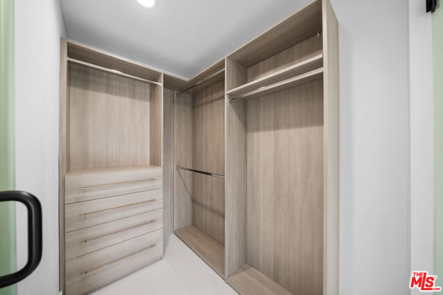 7141 Woodrow Wilson Drive, Los Angeles CA: https://media.crmls.org/mediaz/da9a10d5-4fff-4466-83a8-6fba43b38bd1.jpg
