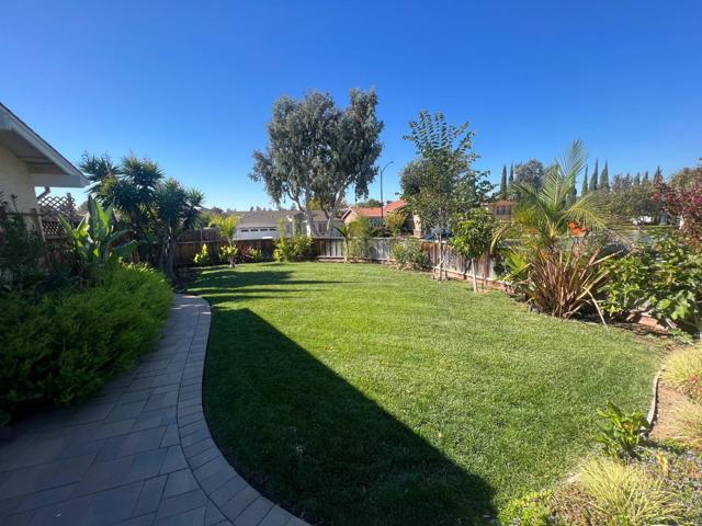 2975 Fahrner Court, San Jose CA: https://media.crmls.org/mediaz/da9c639c-1fd9-47c8-8568-1b8bb5d80408.jpg