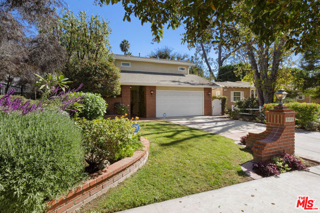 5020 Bluebell Avenue photo 2