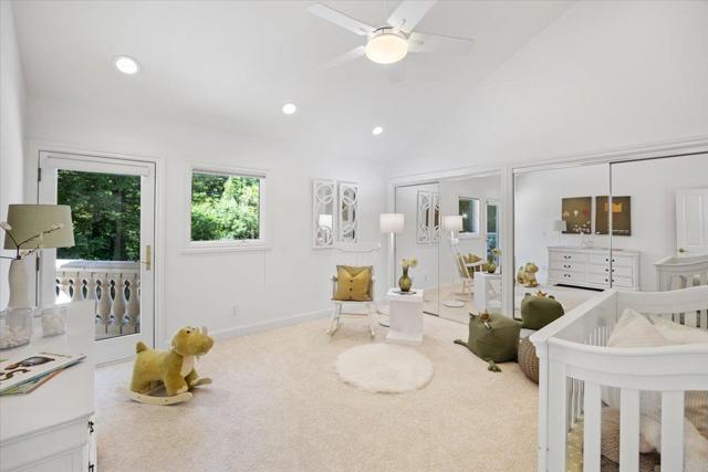 801 Eucalyptus Avenue, Hillsborough CA: https://media.crmls.org/mediaz/da9dfa05-f3ab-4ec3-9de6-d8a82b538bd8.jpg