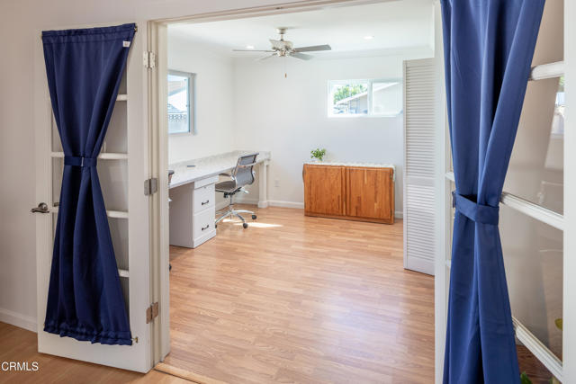 Detail Gallery Image 11 of 27 For 2326 Gloryette Ave, Simi Valley,  CA 93063 - 3 Beds | 2 Baths