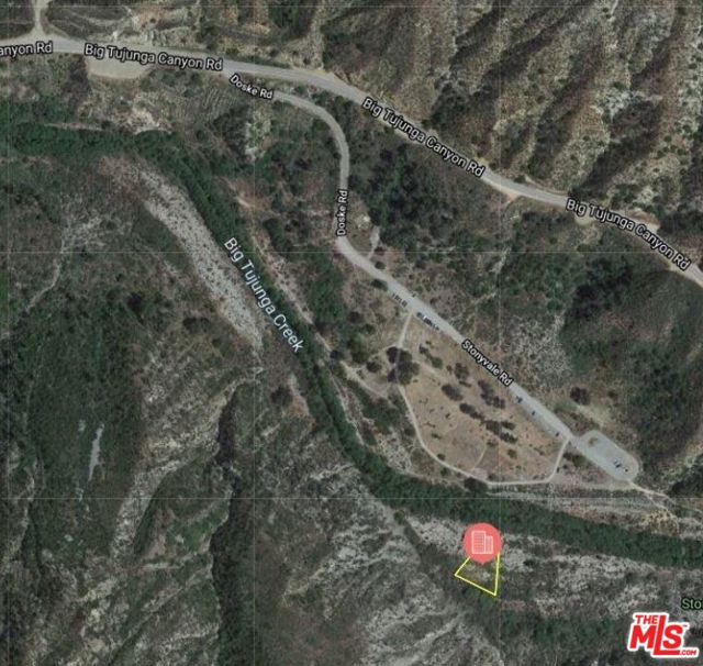 0 Stonyvale, Tujunga CA: https://media.crmls.org/mediaz/daa113f0-77d5-4d67-9f22-f6612cea5051.jpg