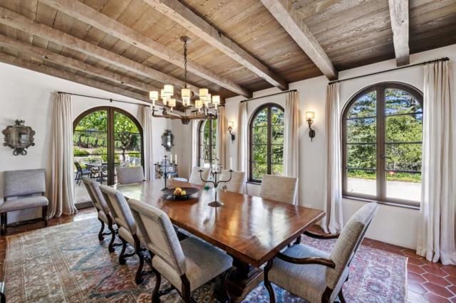 180 Farm Road, Woodside CA: https://media.crmls.org/mediaz/daa155ba-c9cc-484f-8b2c-996aa06fe583.jpg
