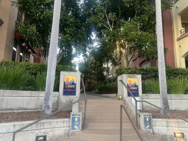 1270 CLEVELAND AVE, San Diego CA: https://media.crmls.org/mediaz/daa21a13-0344-4c92-b9c4-53c67c3b7ede.jpg