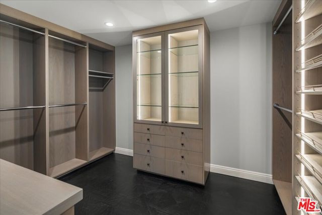 10490 Wilshire Boulevard, Los Angeles CA: https://media.crmls.org/mediaz/daa267a9-ee47-4da1-9b2f-dbfe9d014ba9.jpg
