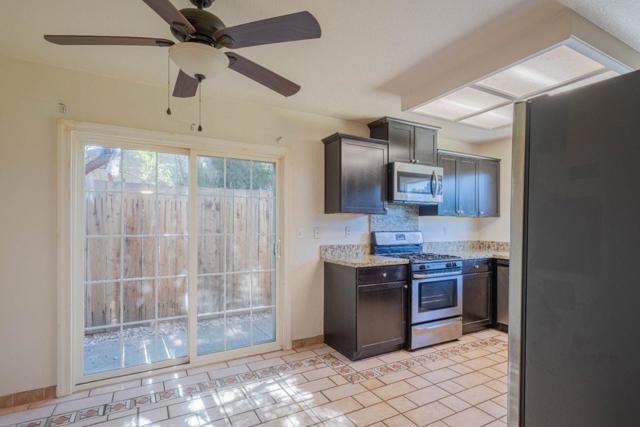 720 Clearview Drive, Hollister CA: https://media.crmls.org/mediaz/daa2b641-cddf-498e-bd76-1c0961b0e33c.jpg