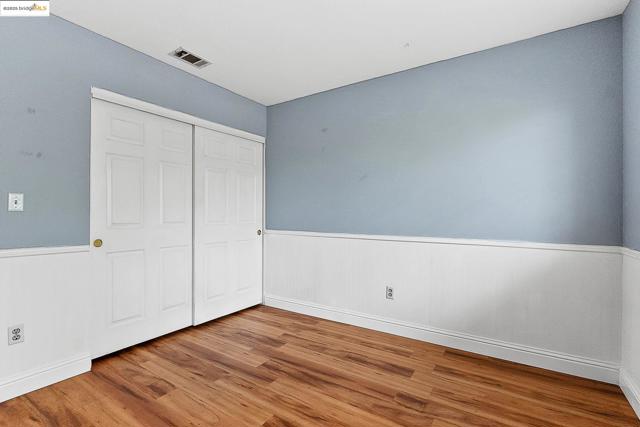 20 Goldmeadow Ct, Brentwood CA: https://media.crmls.org/mediaz/daa2f837-fd4d-4d91-9df0-0cbe5c3745c4.jpg