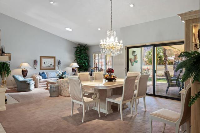 Image 8 of 37 For 78505 Vista Del Fuente