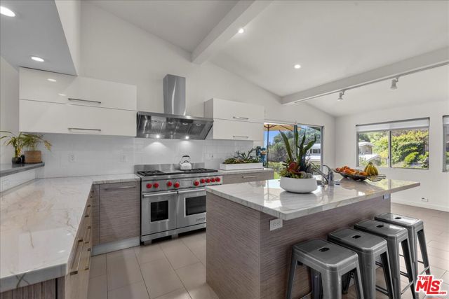 Drew Fenton | 16633 Bienveneda Place Pacific Palisades CA | MLS: 7170214