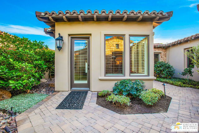 76434 Via Uzzano, Indian Wells CA: https://media.crmls.org/mediaz/daa57378-422f-4789-b9e5-0e8dd77a2097.jpg