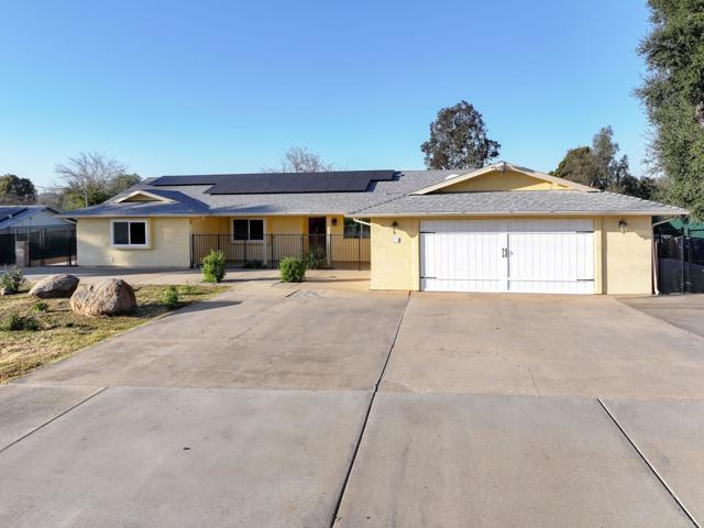 Detail Gallery Image 8 of 54 For 2209 Boundary Ave, Ramona,  CA 92065 - 4 Beds | 2/1 Baths