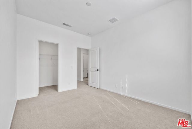 4102 S Limecrest Paseo, Ontario CA: https://media.crmls.org/mediaz/daa626b1-61af-4bfd-bda0-d54447892d91.jpg